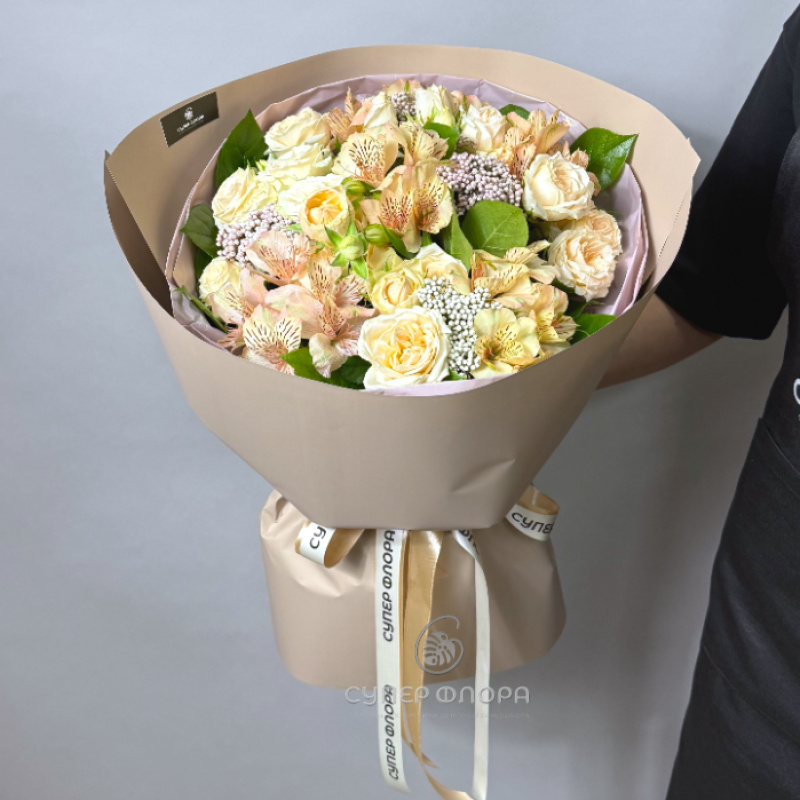 Букет из цветов «Мальва»