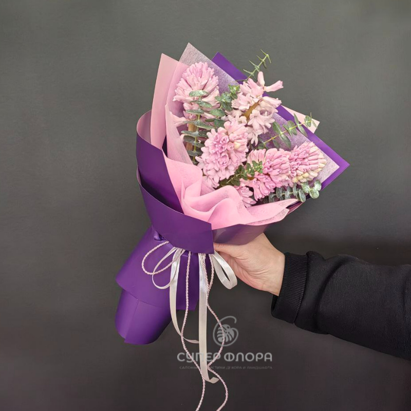 Букетик-комплимент из ароматных гиацинтов . В наличии на Северной 25 Б
